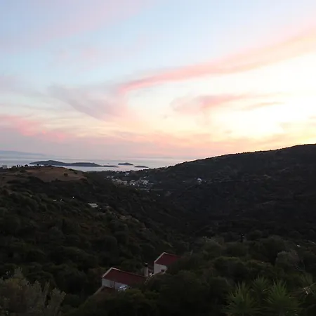 Gorgeous Private With Sea View! Villa