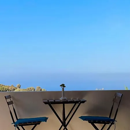 Gorgeous Private With Sea View! Vila