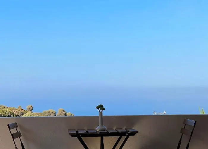 Gorgeous Private With Sea View! Villa